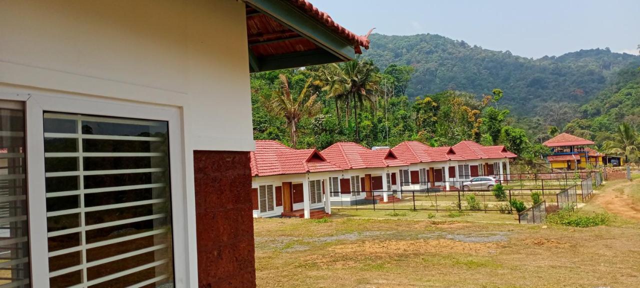 Camp Nishani Bhāgamandala 外观 照片
